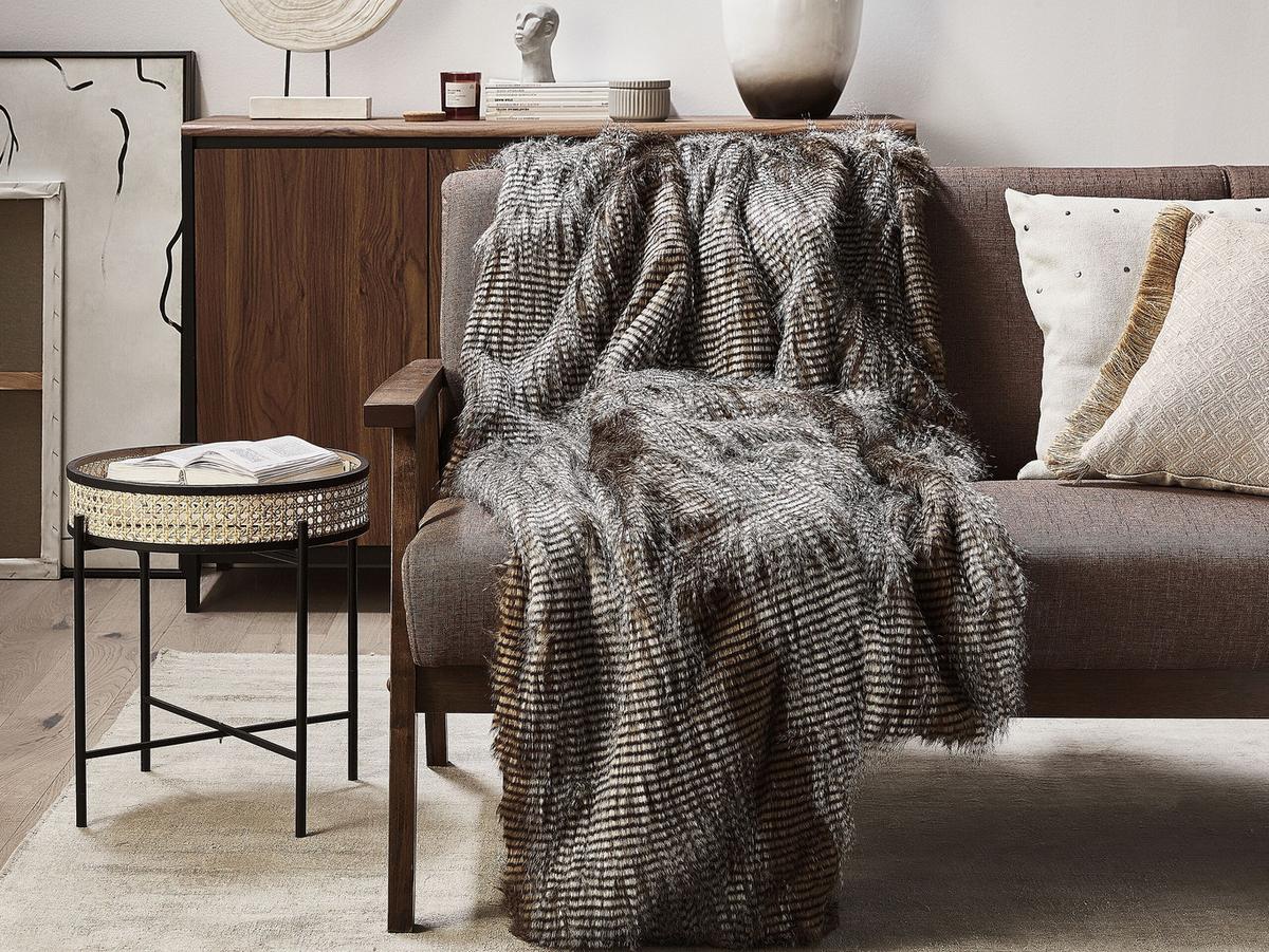 DECKE Dunkelbraun Asdad 150/200 cm - Dunkelbraun, Textil (150/200cm) - Beliani