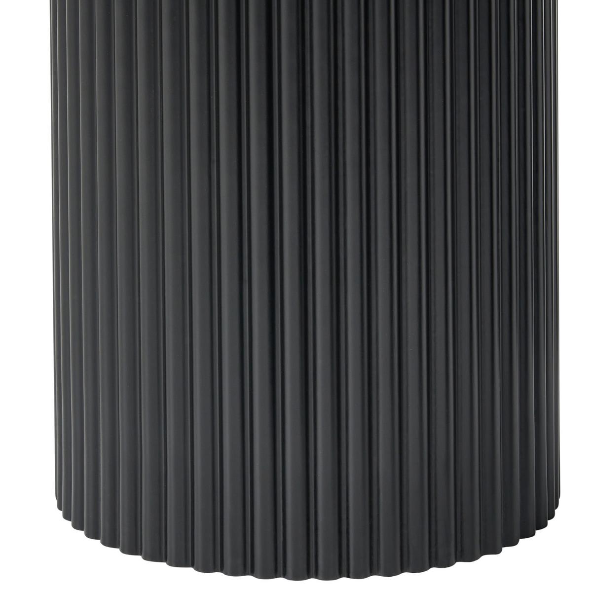 ESSTISCH Schwarz 120/120 cm Tulemalu - Schwarz, Holzwerkstoff (120/120/75cm) - Beliani