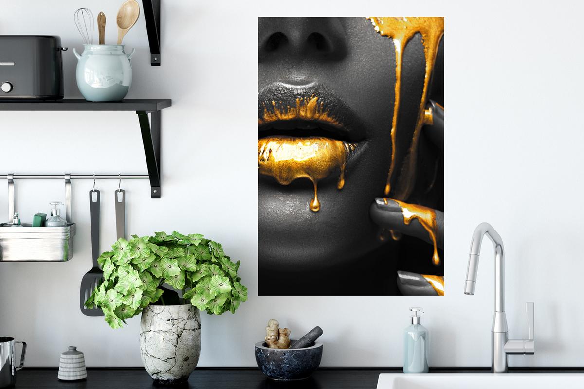 WANDTATTOO Frau - Schwarz - Gold - Gesicht - Lippen Wandbild 40x60 cm - Goldfarben, Kunststoff (40/60/0.1cm) - MuchoWow