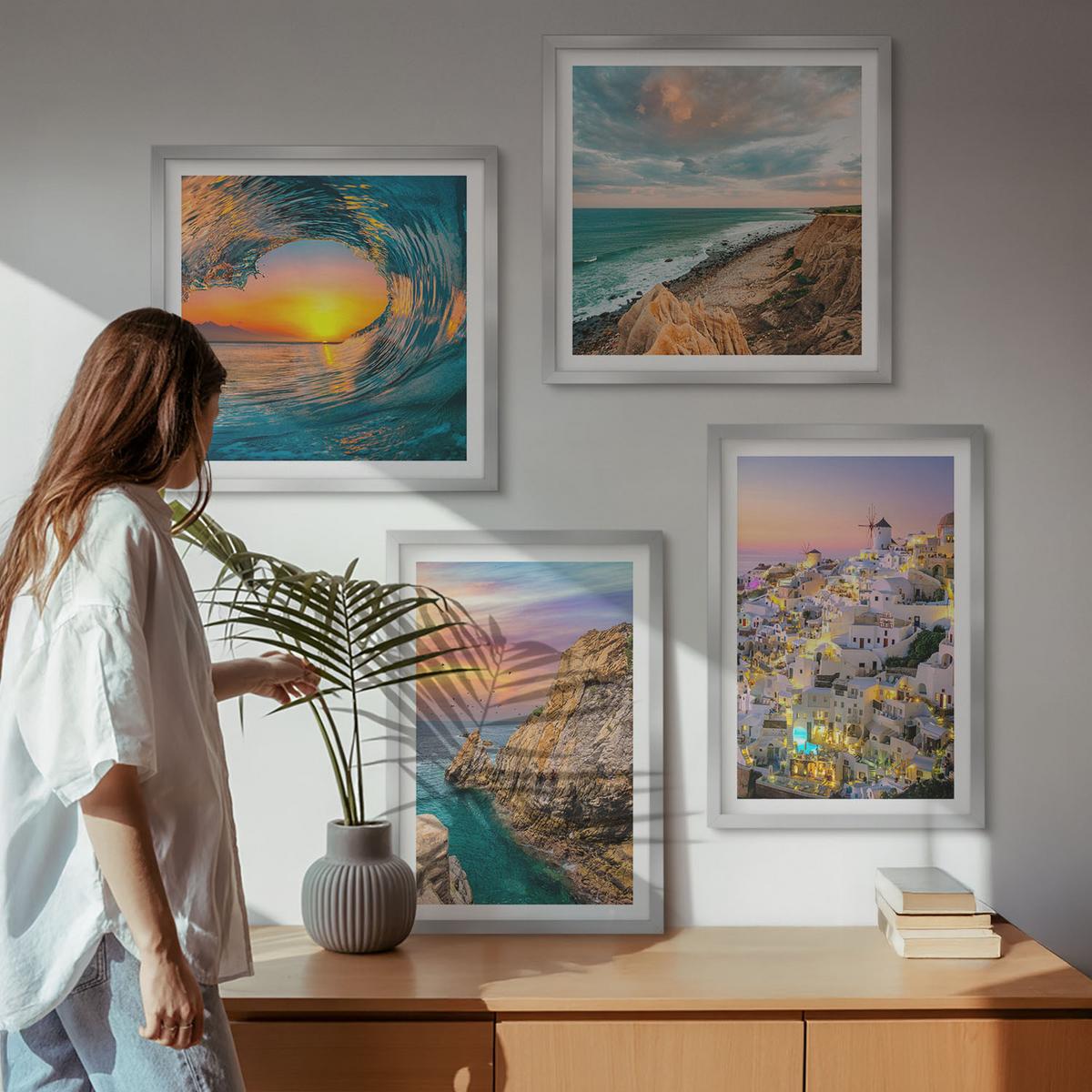 BILDER SET 4er Set - 50x50 cm & 40x60 cm Silberner Rahmen - Meereswellen, weiße Häuser, Santorini - Silberfarben, Kunststoff (50/50cm) - TULUP