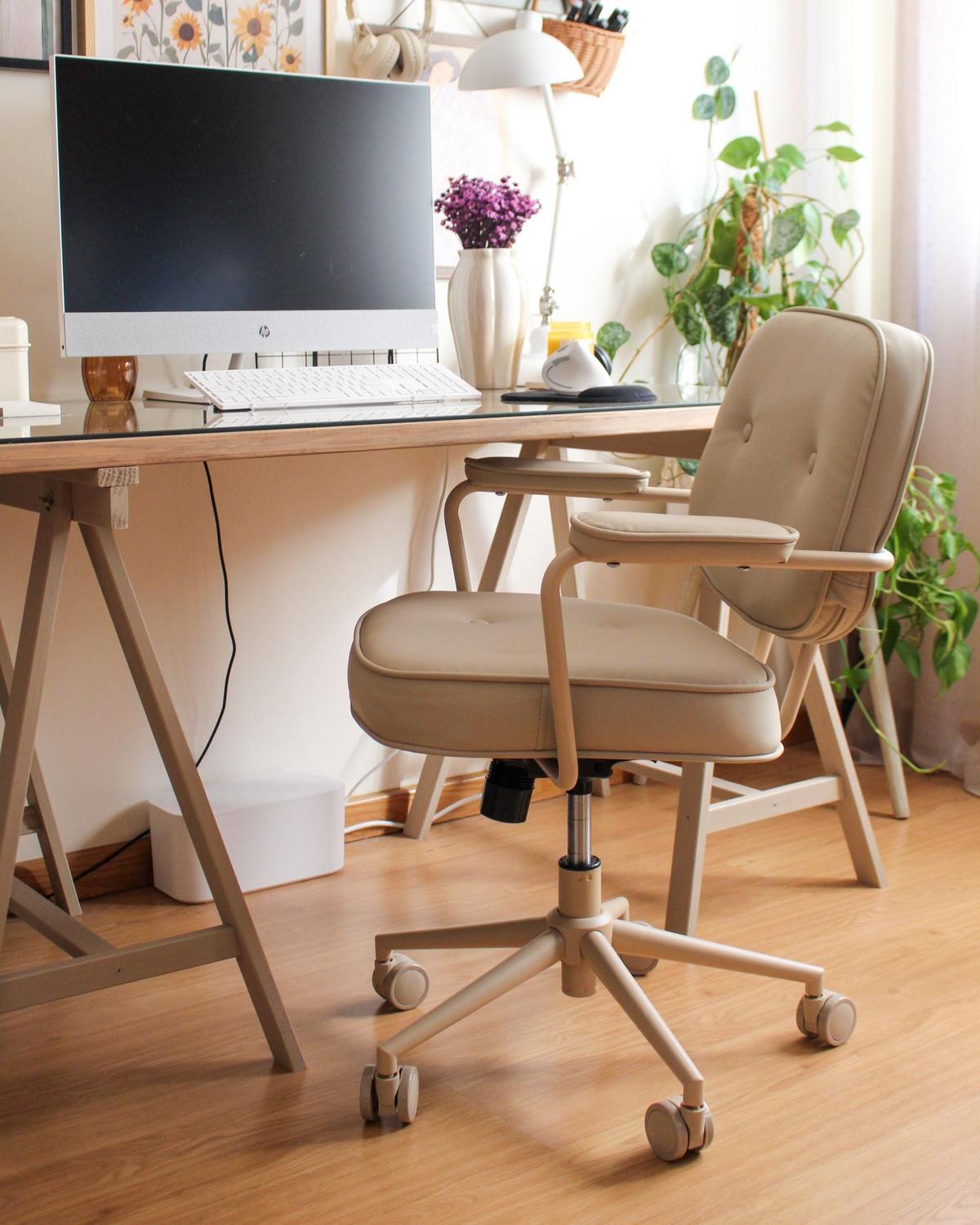 SCHREIBTISCHSTUHL Hellbeige Kunstleder Paramus - Beige, Kunststoff (60/81/65cm) - Beliani