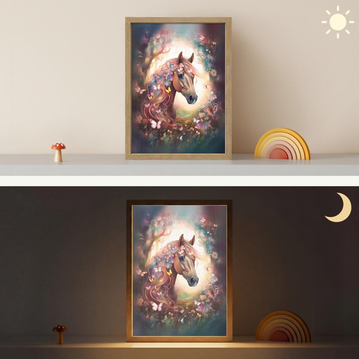 WANDLEUCHTE MIT AKKU Pferd - Natur - Blumen - Schmetterlinge - Wald 30x40 cm - Dunkelbraun, Holzwerkstoff (30/40/8cm) - OnlyWow