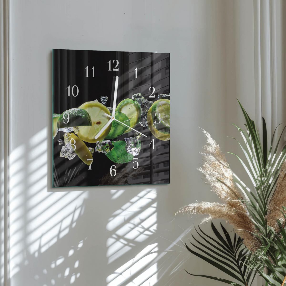 WANDUHR aus Glas 30x30 cm - Zitrone und Limette - Grün, Glas (30/30/0.4cm) - TULUP
