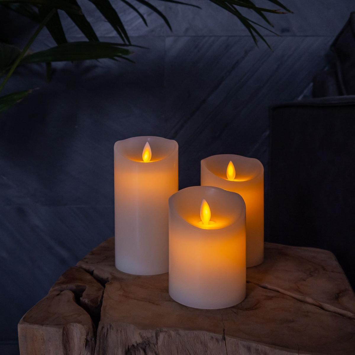 LED KERZEN SET mit Fernbedienung (3-tlg.) - Weiß, Naturmaterialen (8/8/15cm) - Intirilife