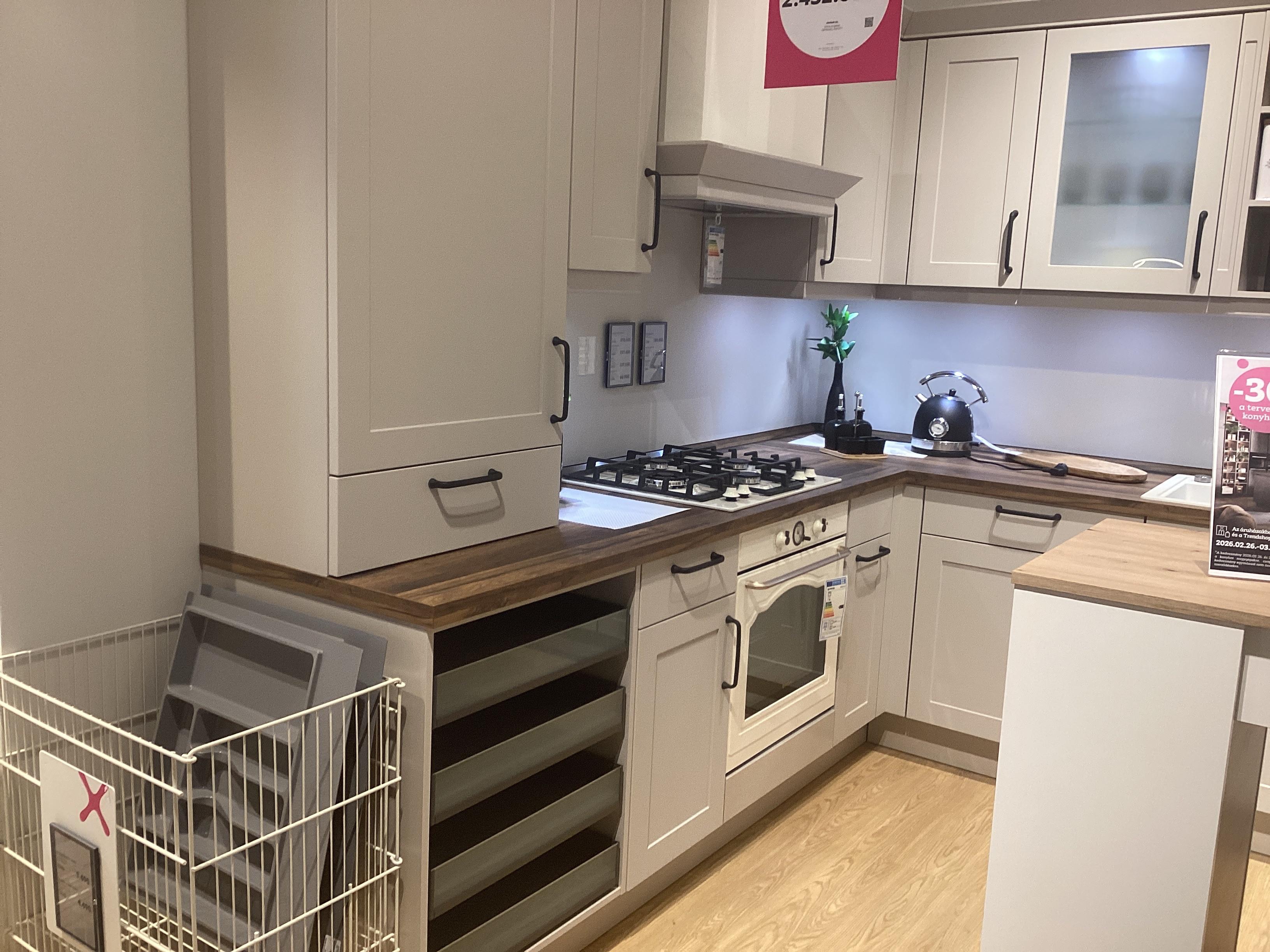 BEÉPÍTHETŐ KONYHA NORDIC