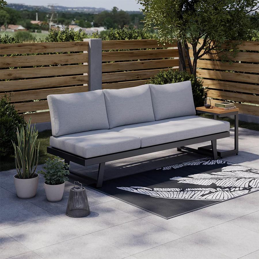 Kerti székek és padok