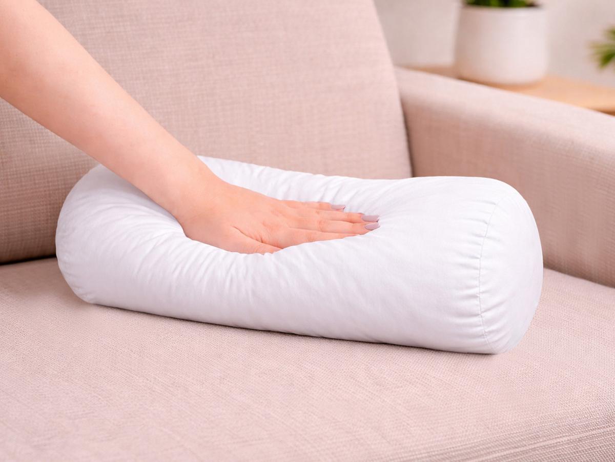 NACKENROLLE Publik Federfüllung 15/40 cm - Creme, Textil (15/40cm) - beties Heimtextil
