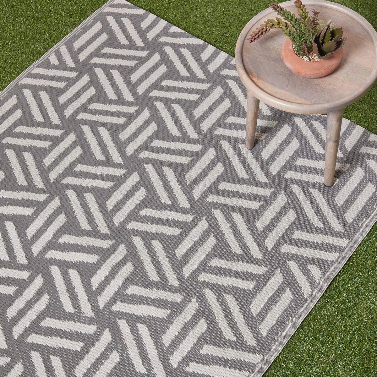 OUTDOORTEPPICH Luna, geometrisch gemustert 120/180 cm - Grau, Kunststoff (120/180cm) - Homescapes