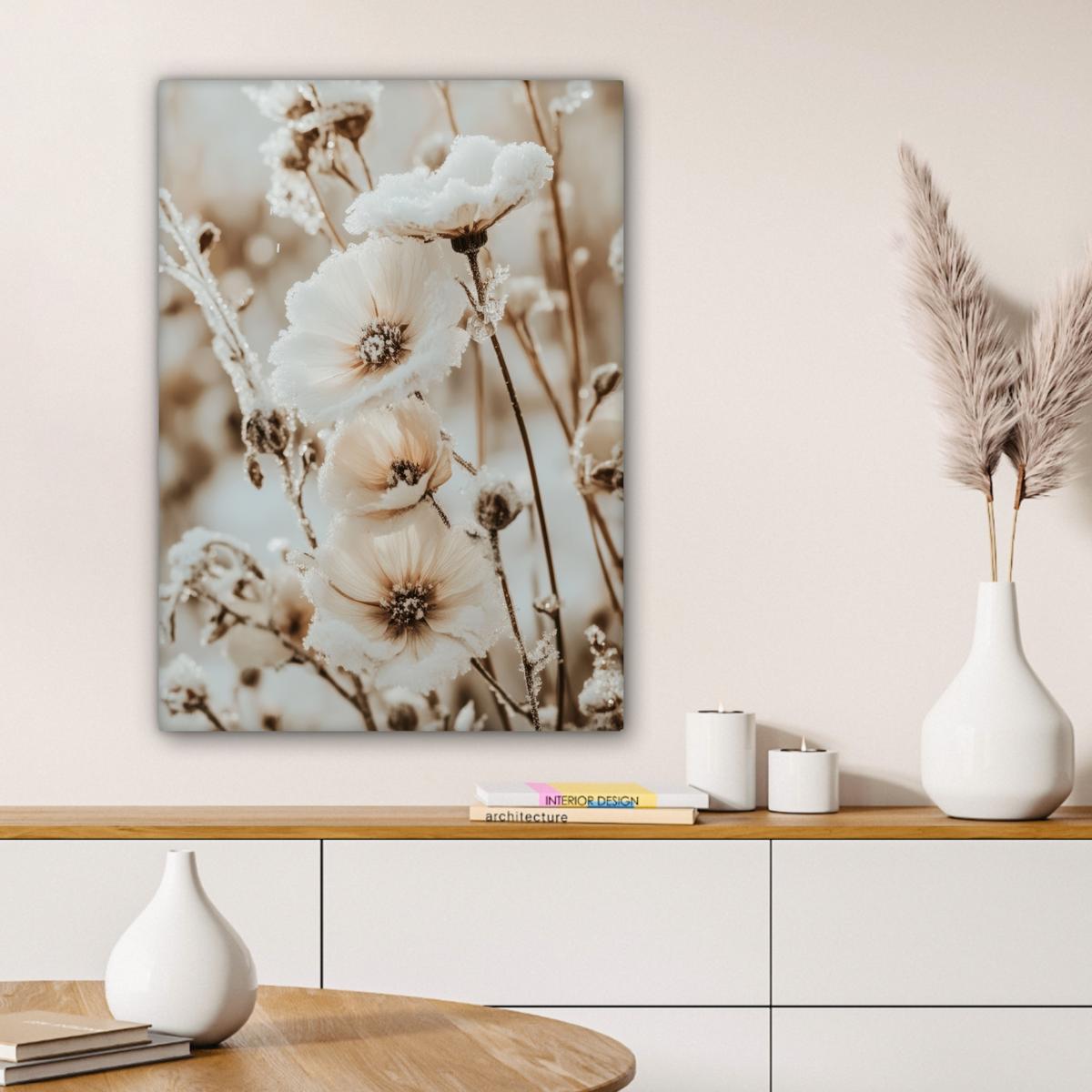 LEINWANDBILD Blumen - Winter - Weiß - Schnee - Beige Wandbild Wohnzimmer 60x80 cm - Creme, Textil (60/80cm) - MuchoWow
