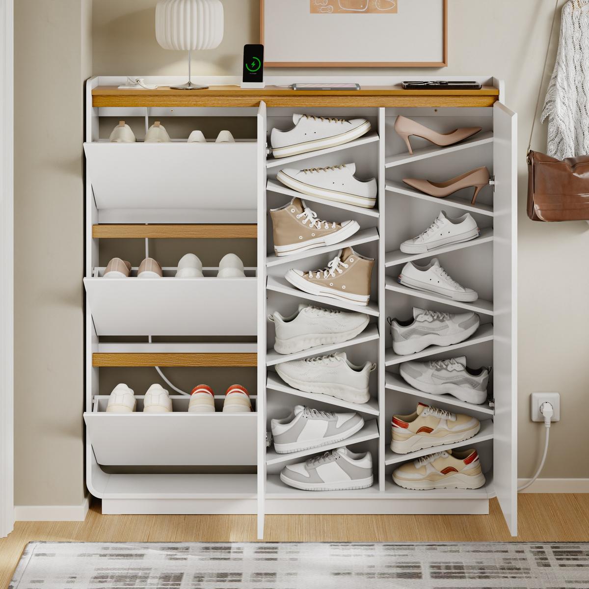 SCHUHSCHRANK mit Klappen und Steckdose FSR229-E-WN - Ahornfarben/Weiß, Holzwerkstoff/Fell (15/126/121cm) - SoBuy