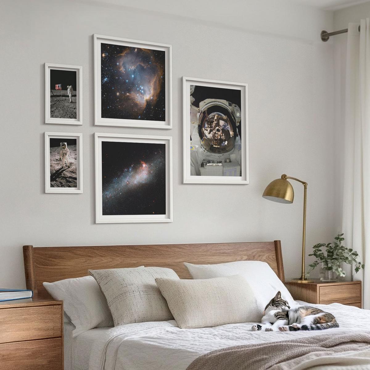 BILDER SET 5er Set - 50x50 cm & 20x30 cm & 40x60 cm Weißer Rahmen - Astronauten landen auf dem Mond - Weiß, Kunststoff (40/60cm) - TULUP