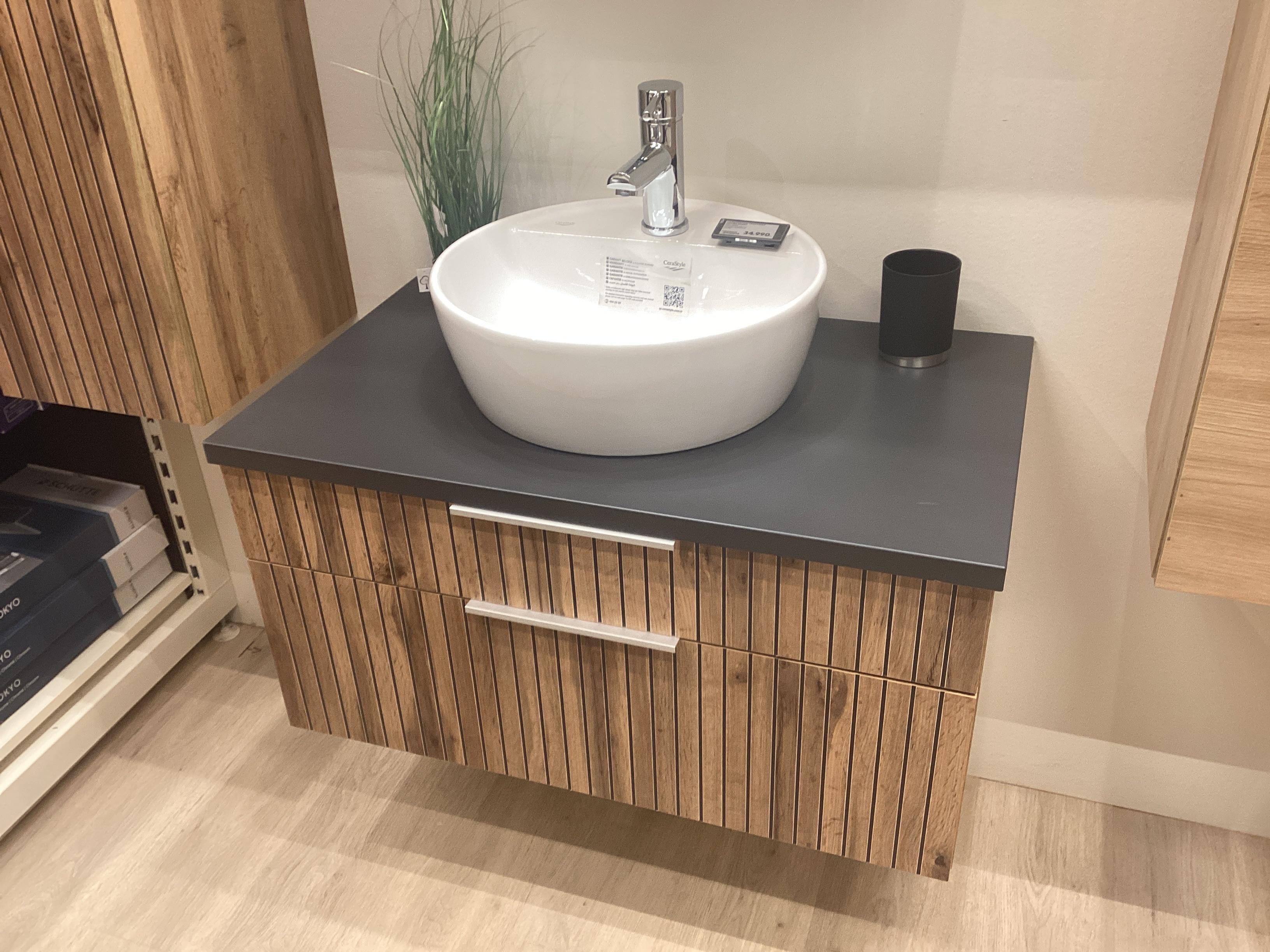 MOSDÓSZEKRÉNY MOSDÓVAL JAKARTA -EXKLUSIV-