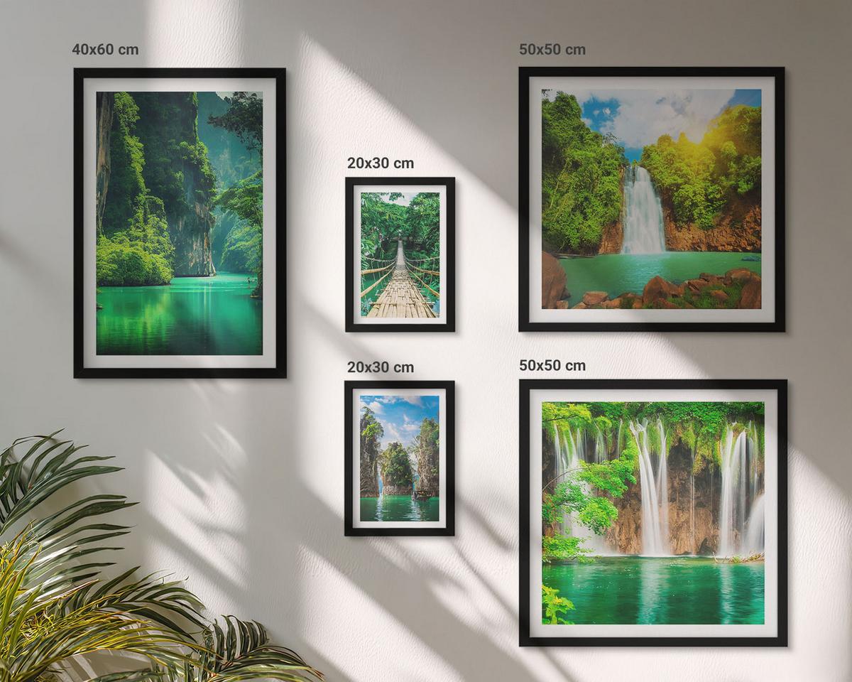 BILDER SET 5er Set - 50x50 cm & 20x30 cm & 40x60 cm Schwarzer Rahmen - See, Berge, Boote, Ferienhaus - Schwarz, Kunststoff (40/60cm) - TULUP