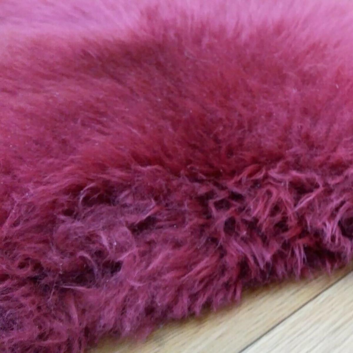 FELL Öko Lammfell Schaffell Bordeaux Rot ca. 105 cm - Bordeaux/Rot, Fell (55/105cm) - Provellus