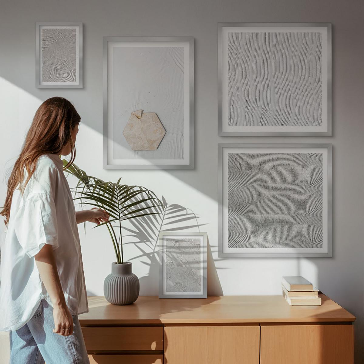 BILDER SET 5er Set - 50x50 cm & 20x30 cm & 40x60 cm Silberner Rahmen - Leichte Boho-Sandtexturen - Silberfarben, Kunststoff (40/60cm) - TULUP
