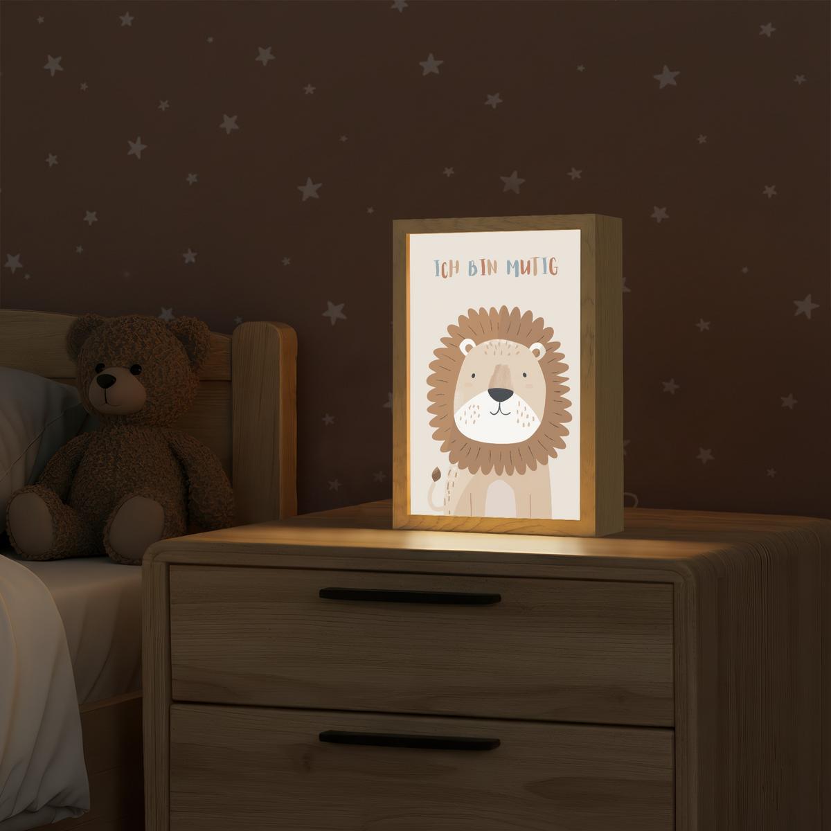 WANDLEUCHTE Löwe - Beige - Tier - Mutig - Zitat 20x30 cm - Beige, Holzwerkstoff (20/30/8cm) - OnlyWow