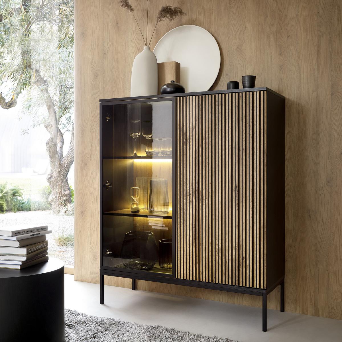 VITRINE SENTIERO 104 / 126 cm mit LED in Schwarz, Eiche Wotan - Schwarz, Holzwerkstoff (104/126/39cm) - MASSENO