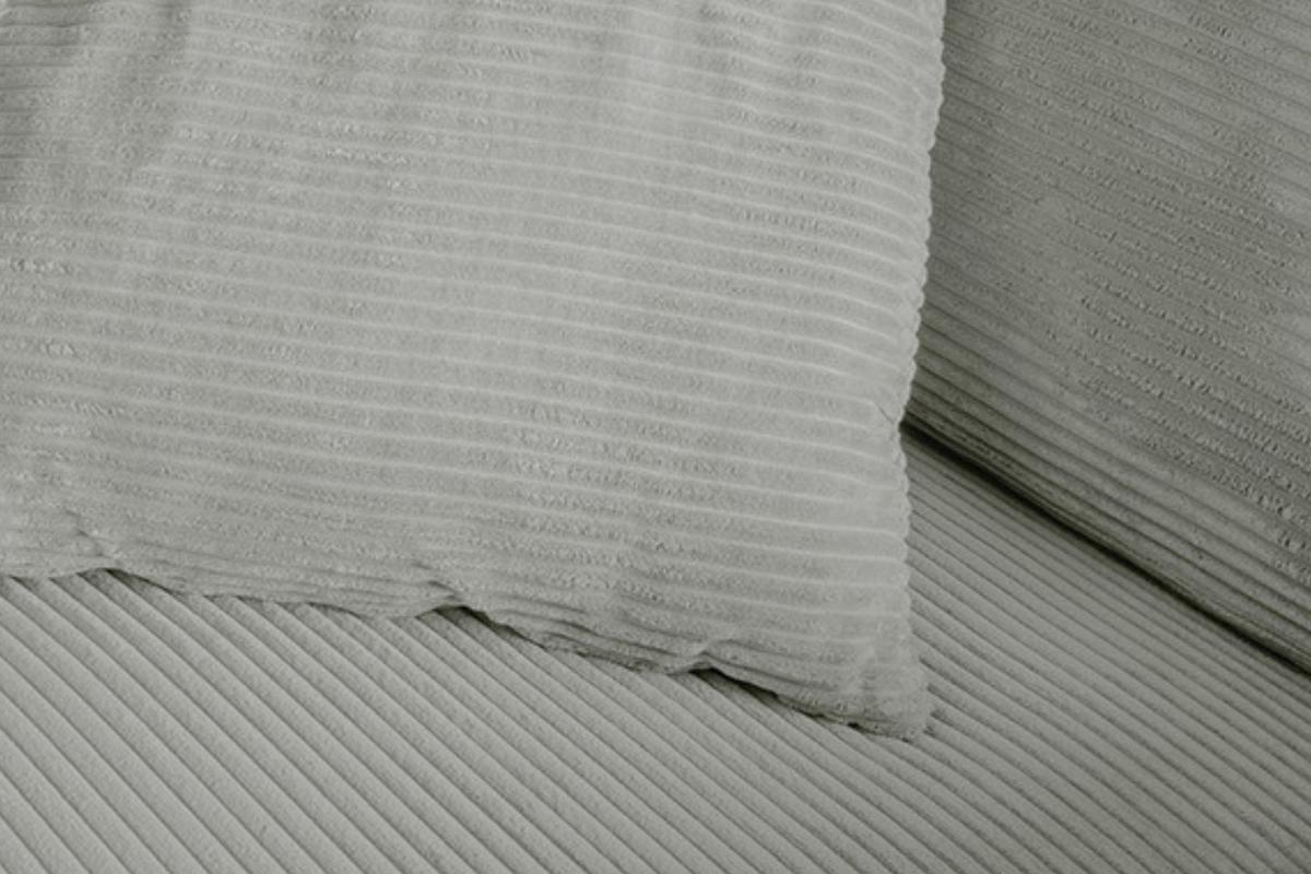 SPITZKISSEN MADELINE Hellgrau Cord - Hellgrau, Textil (50/14cm) - KAWOLA