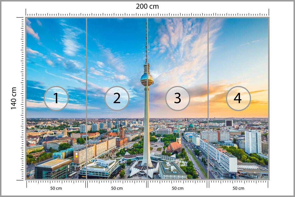 FOTOTAPETE für Wohnzimmer Fernsehturm Berlin Stadt Wolkenkratzer 200x140 - Beige/Orange, Papier (200/140cm) - Muralo