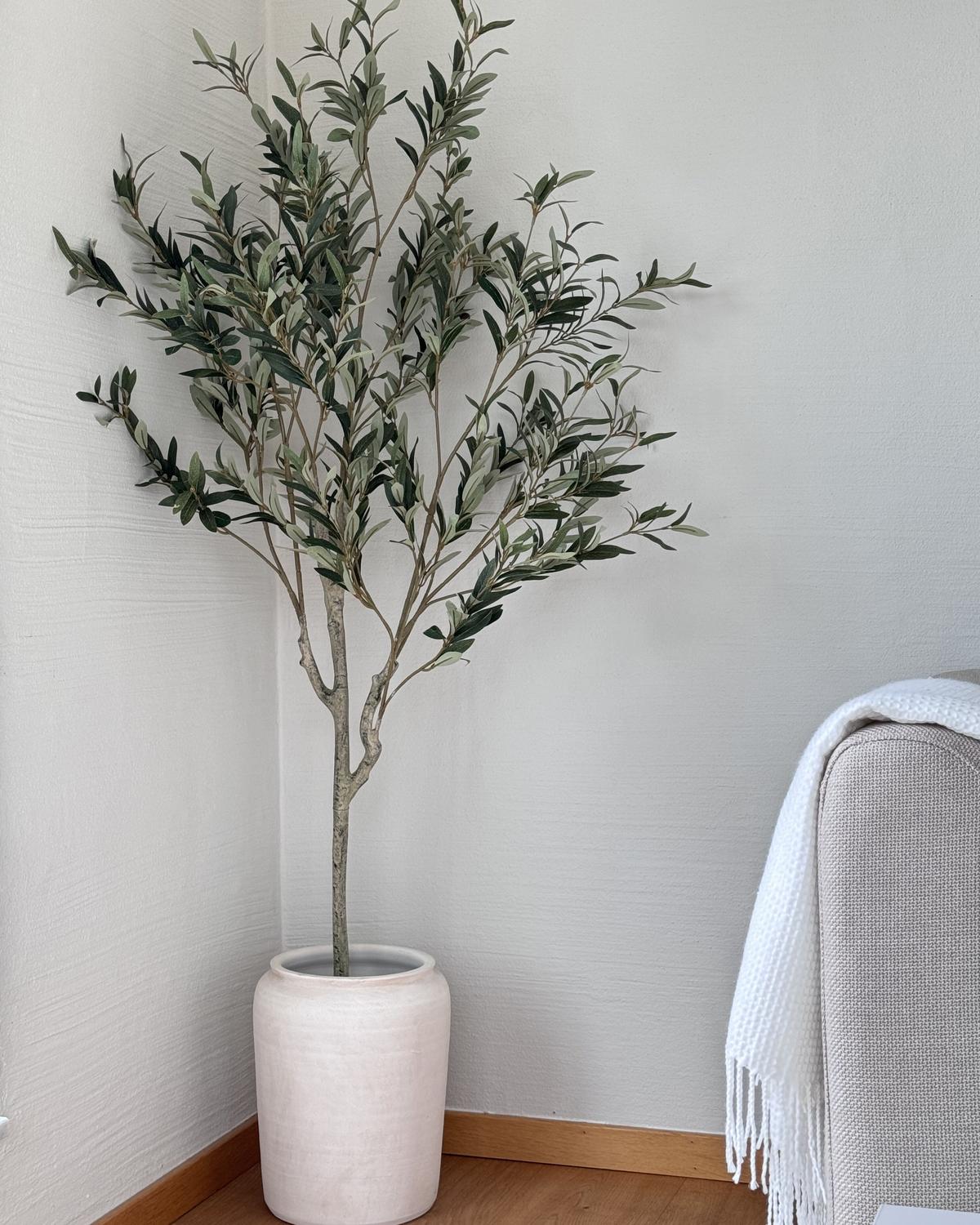 KUNSTPFLANZE im Blumentopf 153 cm Grün/Schwarz Olive Tree - Schwarz/Grün, Kunststoff (153cm) - Beliani