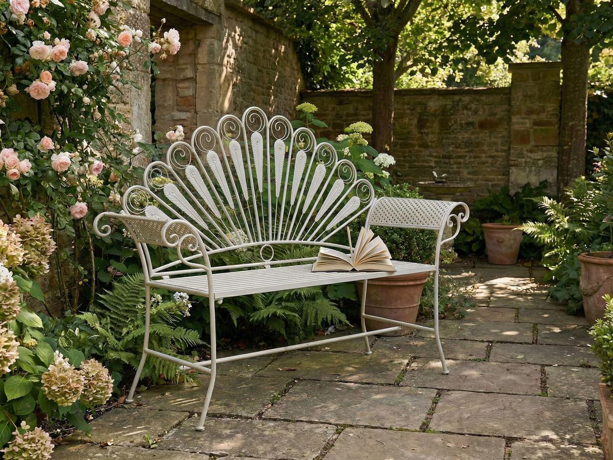 GARTENBANK 146 cm Metall Cremeweiß Pavia - Creme/Weiß, Metall (146/107/50cm) - Beliani