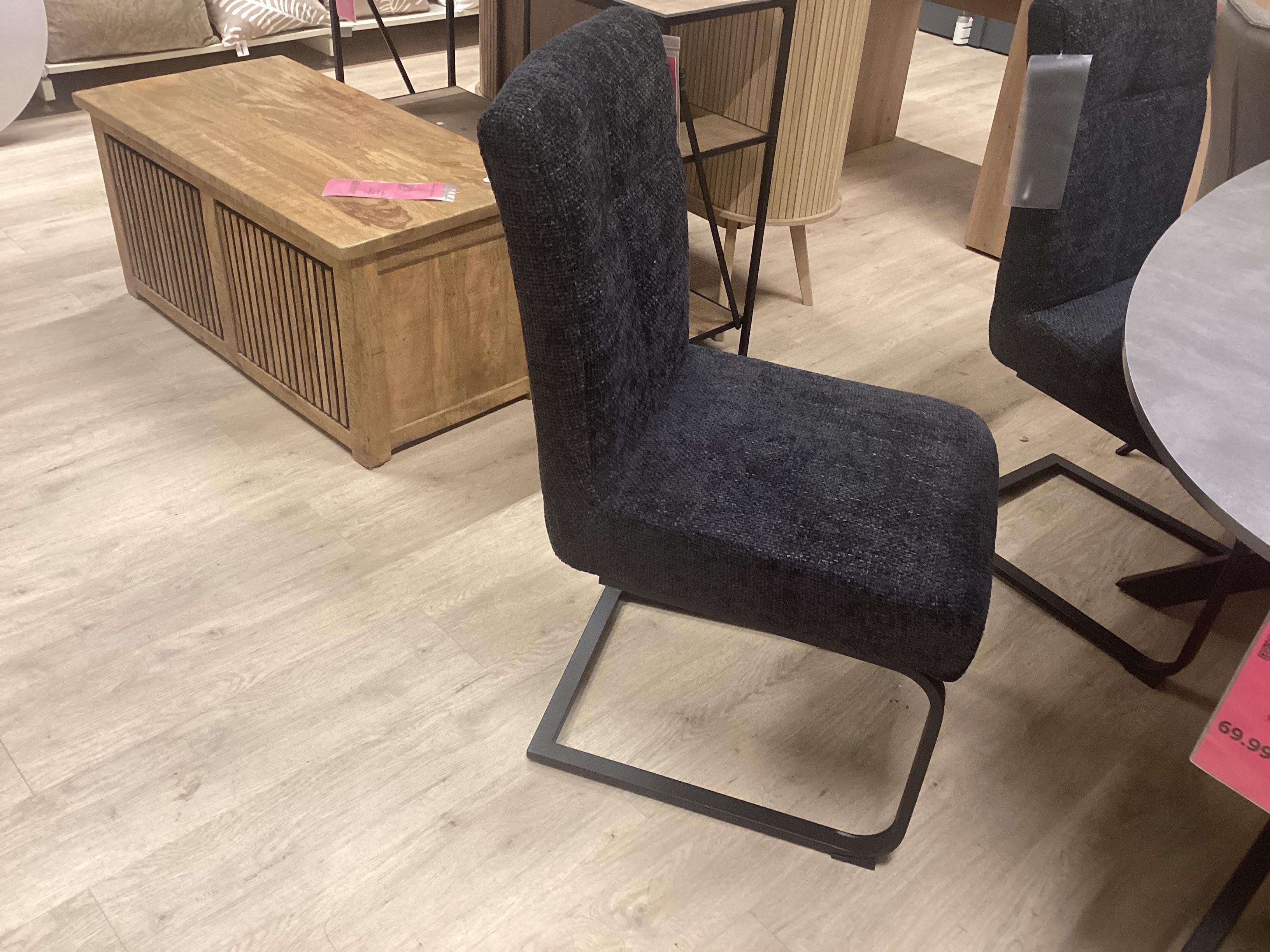 LUISE 2 SZÁNKÓTALPAS SZÉK