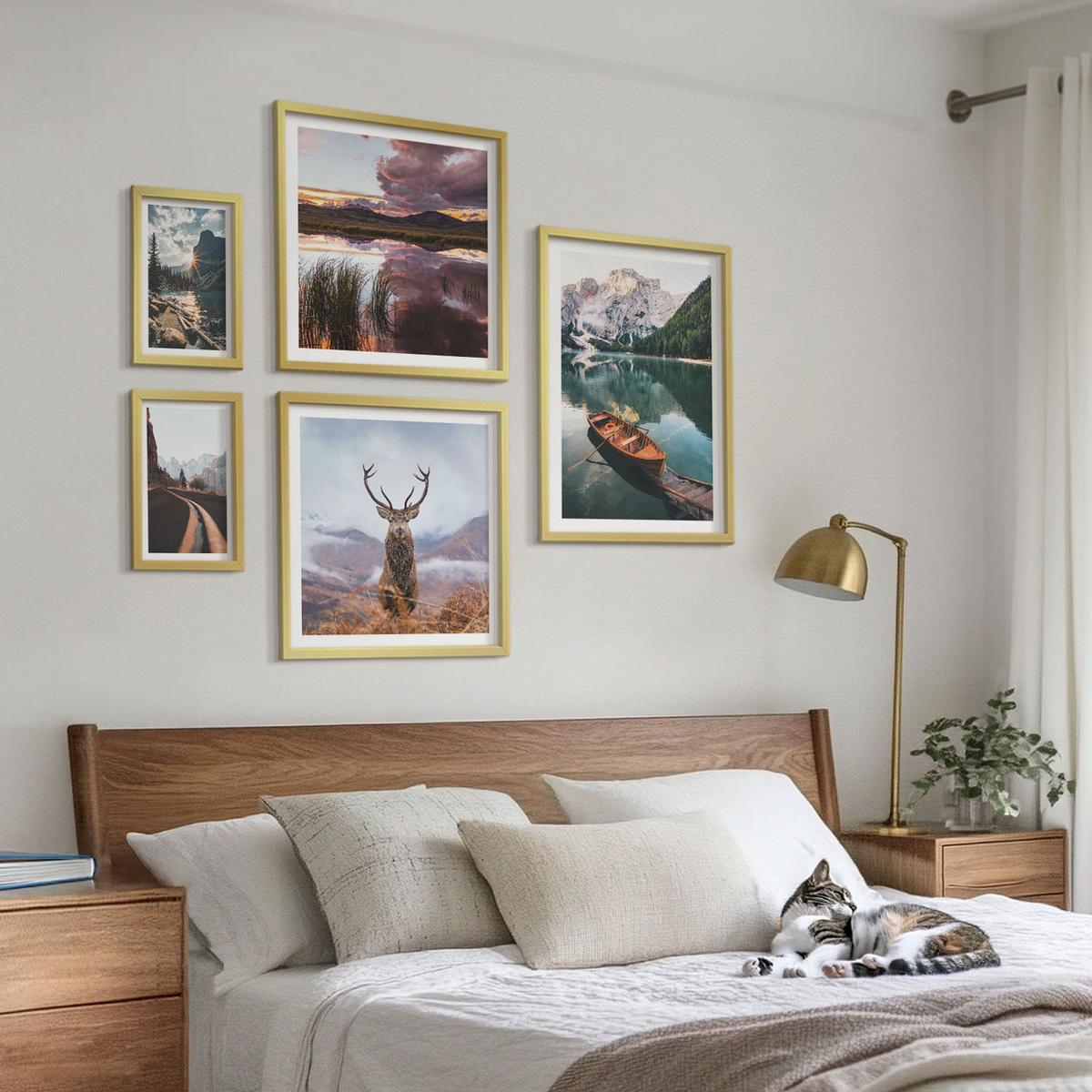 BILDER SET 5er Set - 50x50 cm & 20x30 cm & 40x60 cm Goldrahmen - Bergsee, Bootsfahrt, Sonnenuntergang, Hirsche - Goldfarben, Kunststoff (40/60cm) - TULUP