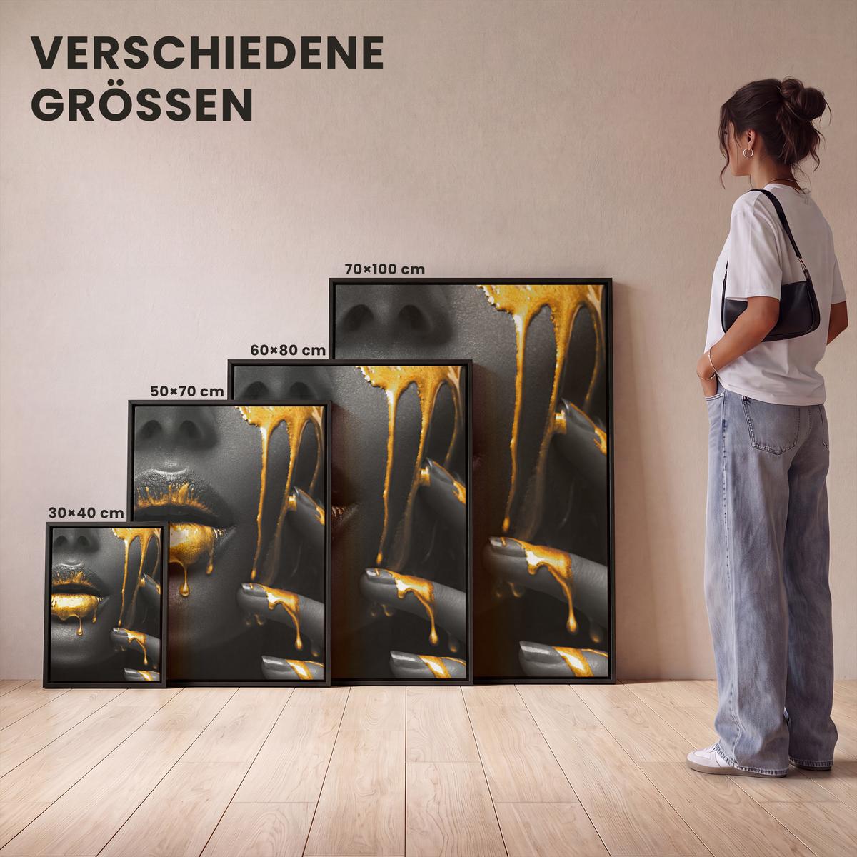 LEINWAND Bilder mit Rahmen - Frau - Schwarz - Gold - Gesicht - Lippen - 30x40 - Goldfarben, Textil (30/40cm) - MuchoWow
