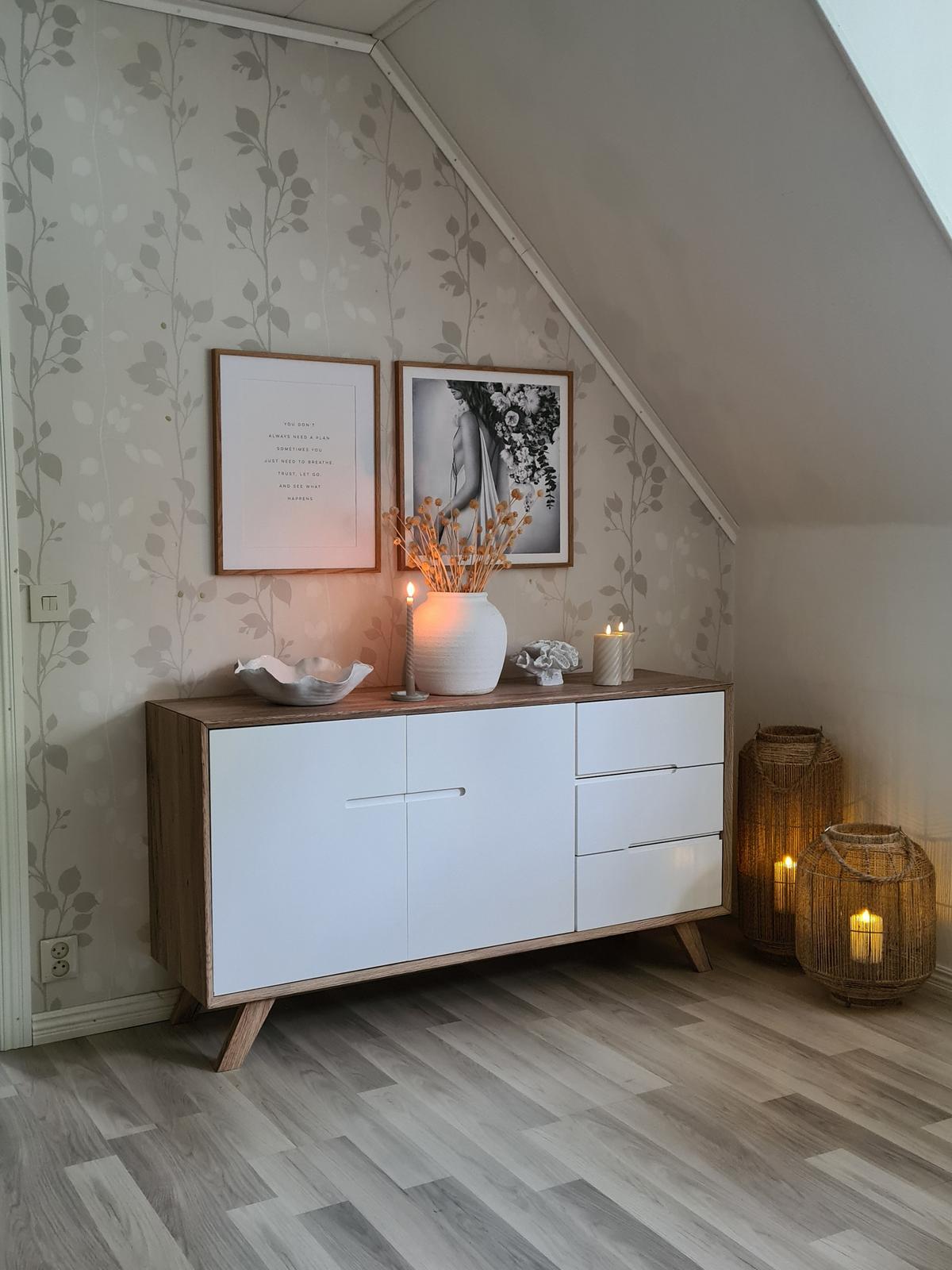 SIDEBOARD mit 2 Türen Braun/Weiß Forester - Braun, Holzwerkstoff (140/75/40cm) - Beliani