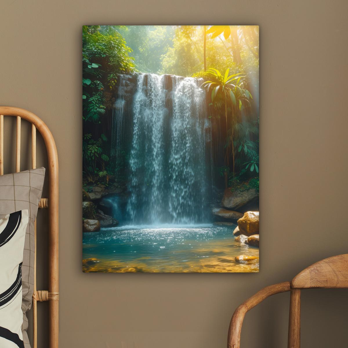LEINWANDBILD Wasserfall - Dschungel - Sonne - Grün - Natur Wandbild Wohnzimmer 60x80 cm - Grün, Textil (60/80cm) - MuchoWow