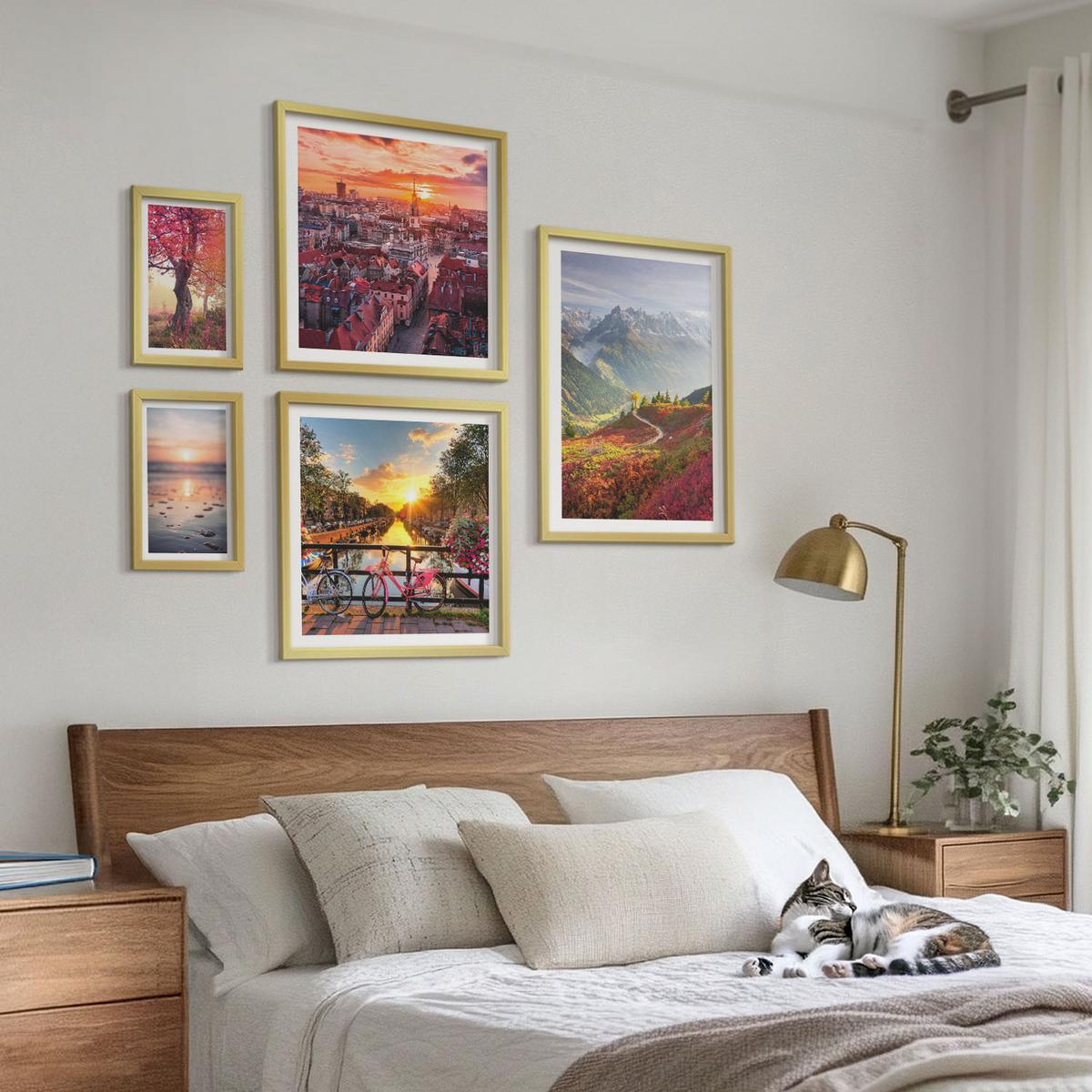 BILDER SET 5er Set - 50x50 cm & 20x30 cm & 40x60 cm Goldrahmen - Einfache Zeichnungen von Stadtansichten - Goldfarben, Kunststoff (40/60cm) - TULUP