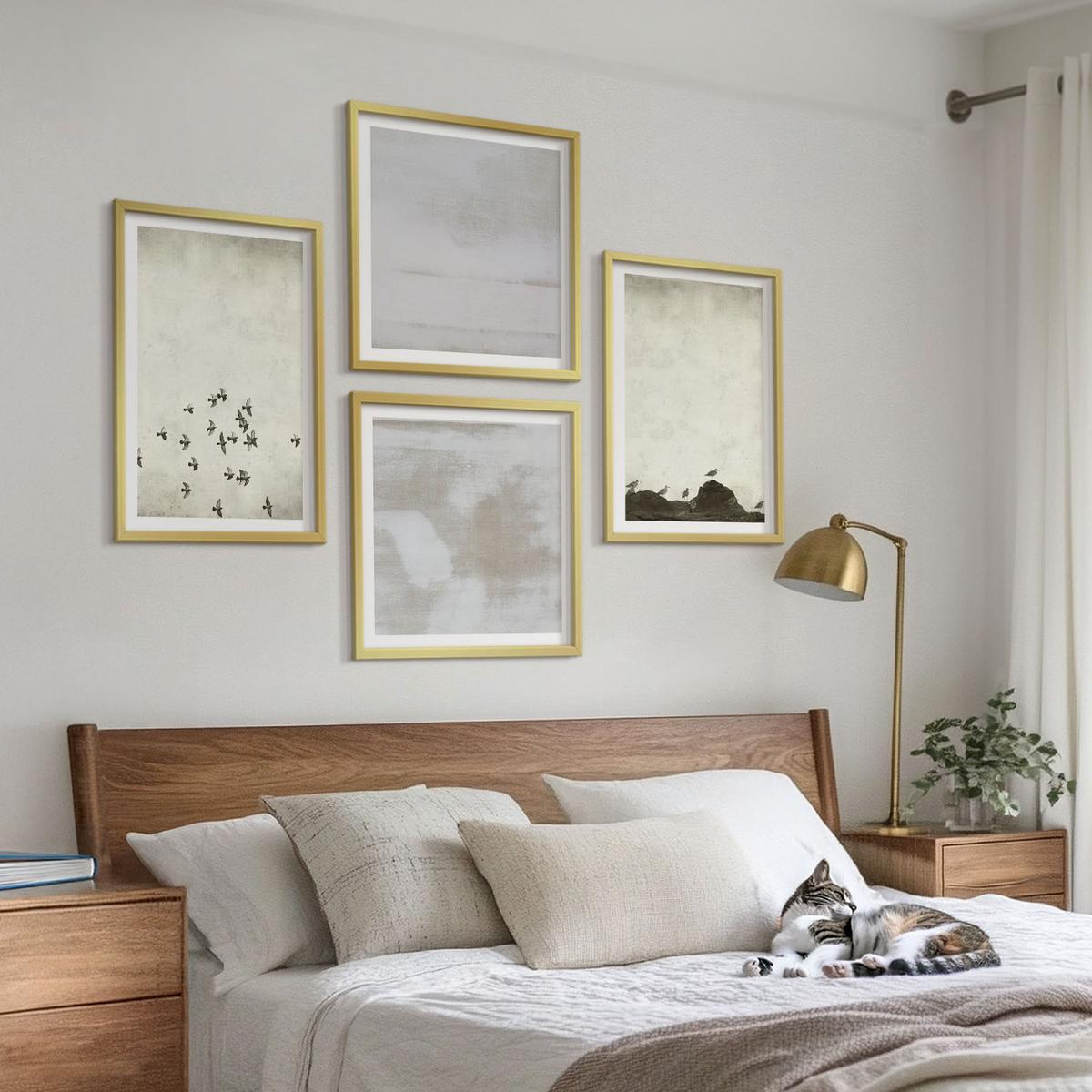 BILDER SET 4er Set - 50x50 cm & 40x60 cm Goldrahmen - Minimalistische Vögel im Flug - Goldfarben, Kunststoff (50/50cm) - TULUP