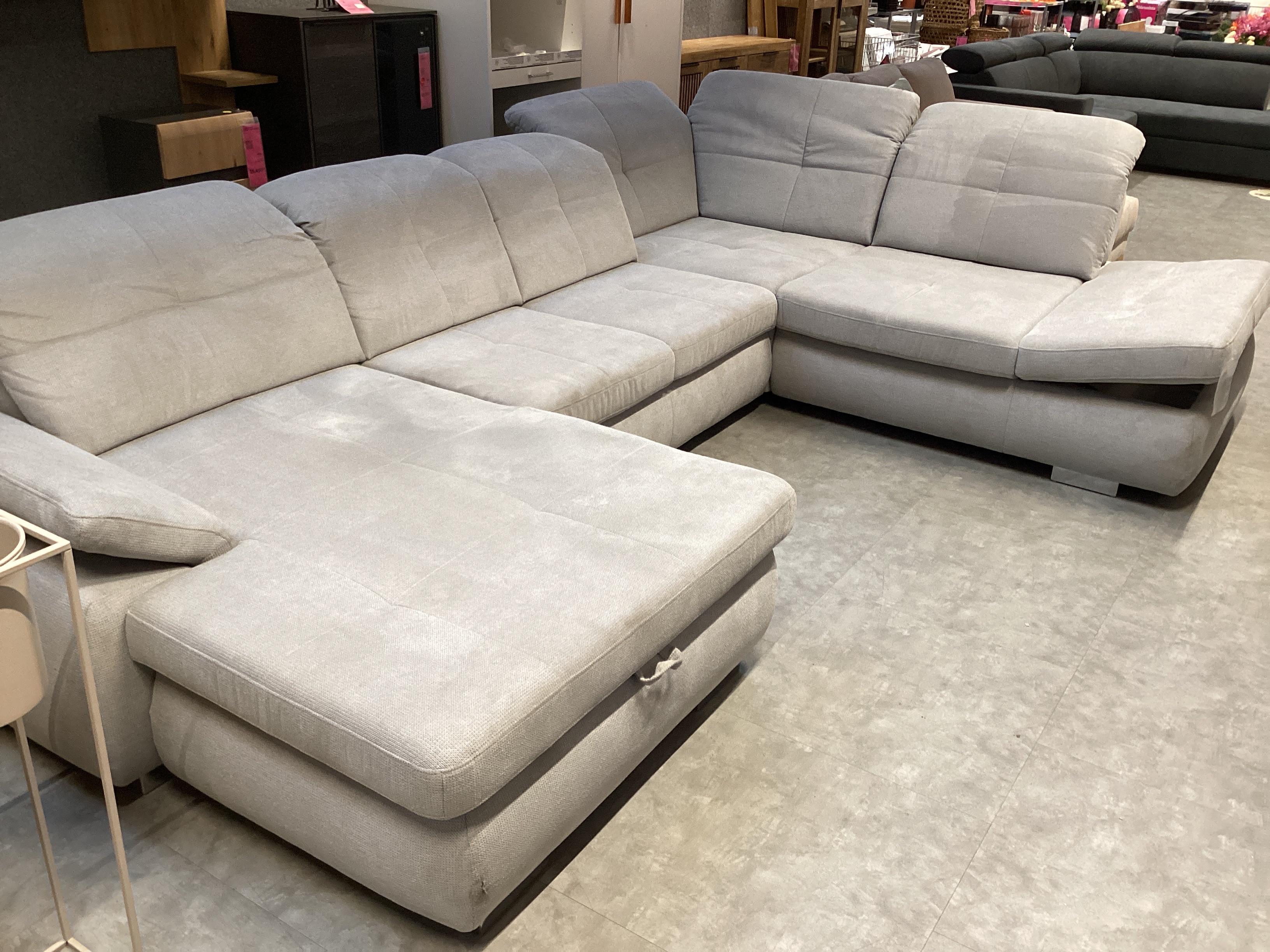 CSEPEL OUTLET PASO SAROKKANAPÉ