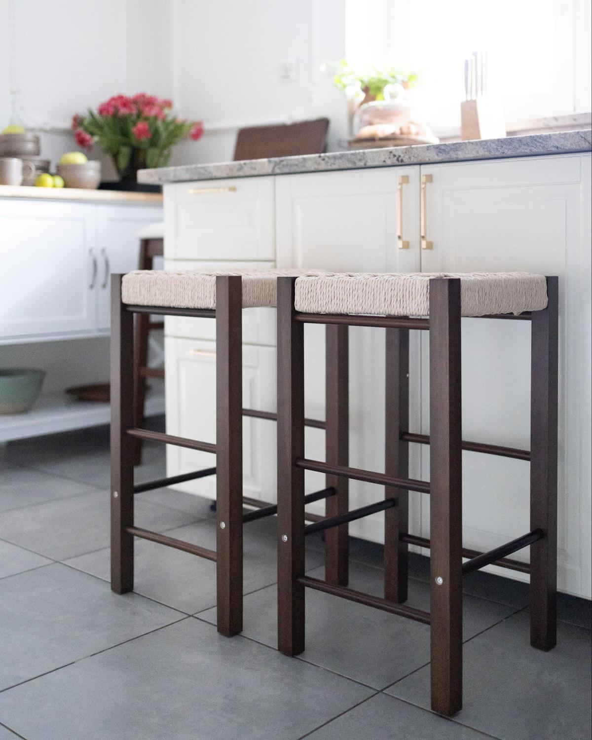 BARHOCKERN 2er-Set Braun Embrun - Dunkelbraun/Beige, Holz (35/66/35cm) - Beliani