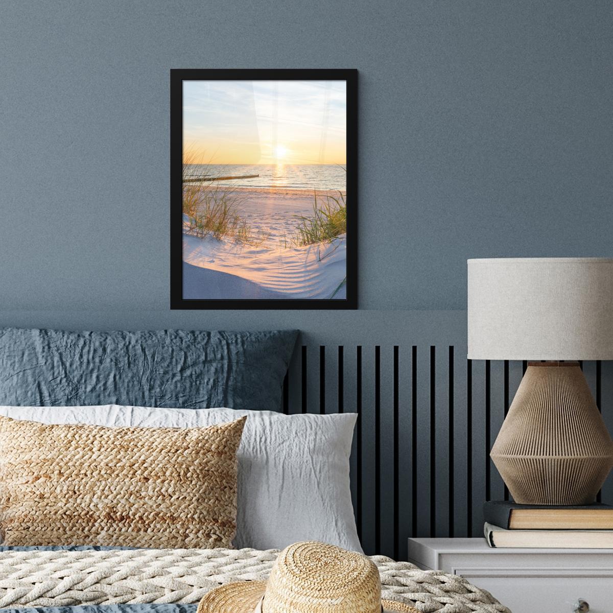 POSTER MIT RAHMEN Strand - Sonne - Düne - Gras - Sand - Horizont Bilderrahmen 30x40 cm - Hellblau, Papier (30/40cm) - MuchoWow