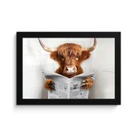 POSTER MIT RAHMENGERAHMTES BILD Schottischer Highlander - Tier - Zeitung - Toilette 30x20 cm - Kastanienfarben, Papier (30/20cm) - MuchoWow