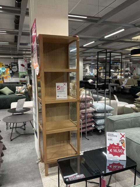 VITRINE ABIR AUSSTELLUNGSSTÜCK