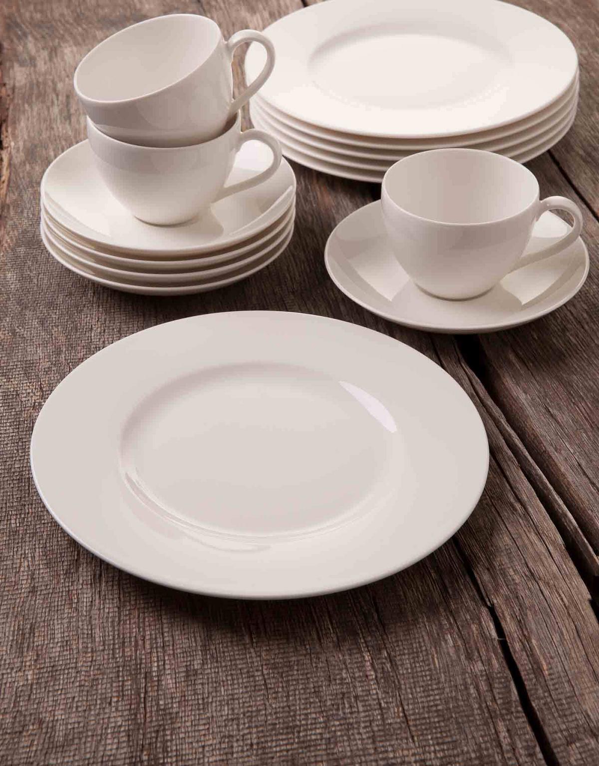 KAFFEE SET Basic White weiß 18-tlg. - Weiß, Keramik (19.7/32.4/34.8cm) - vivo | Villeroy & Boch Group