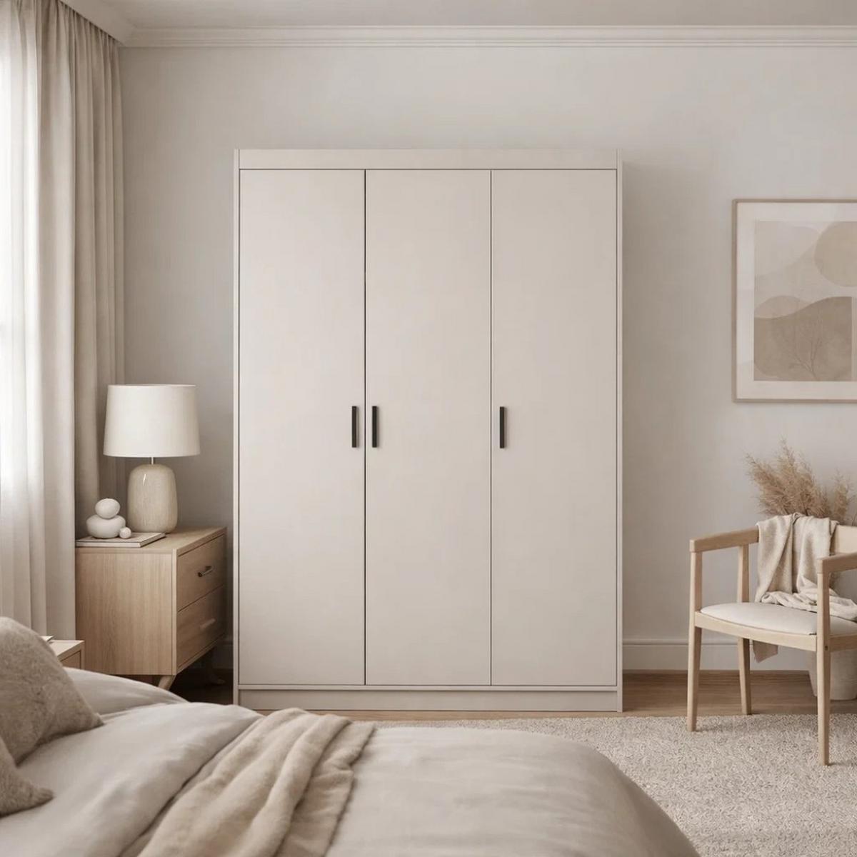 DREHTÜRENSCHRANK Elena mit 3 Türen, ohne Spiegel, Sandbeige - Sandfarben, Holzwerkstoff (130/190/53cm) - Beautysofa