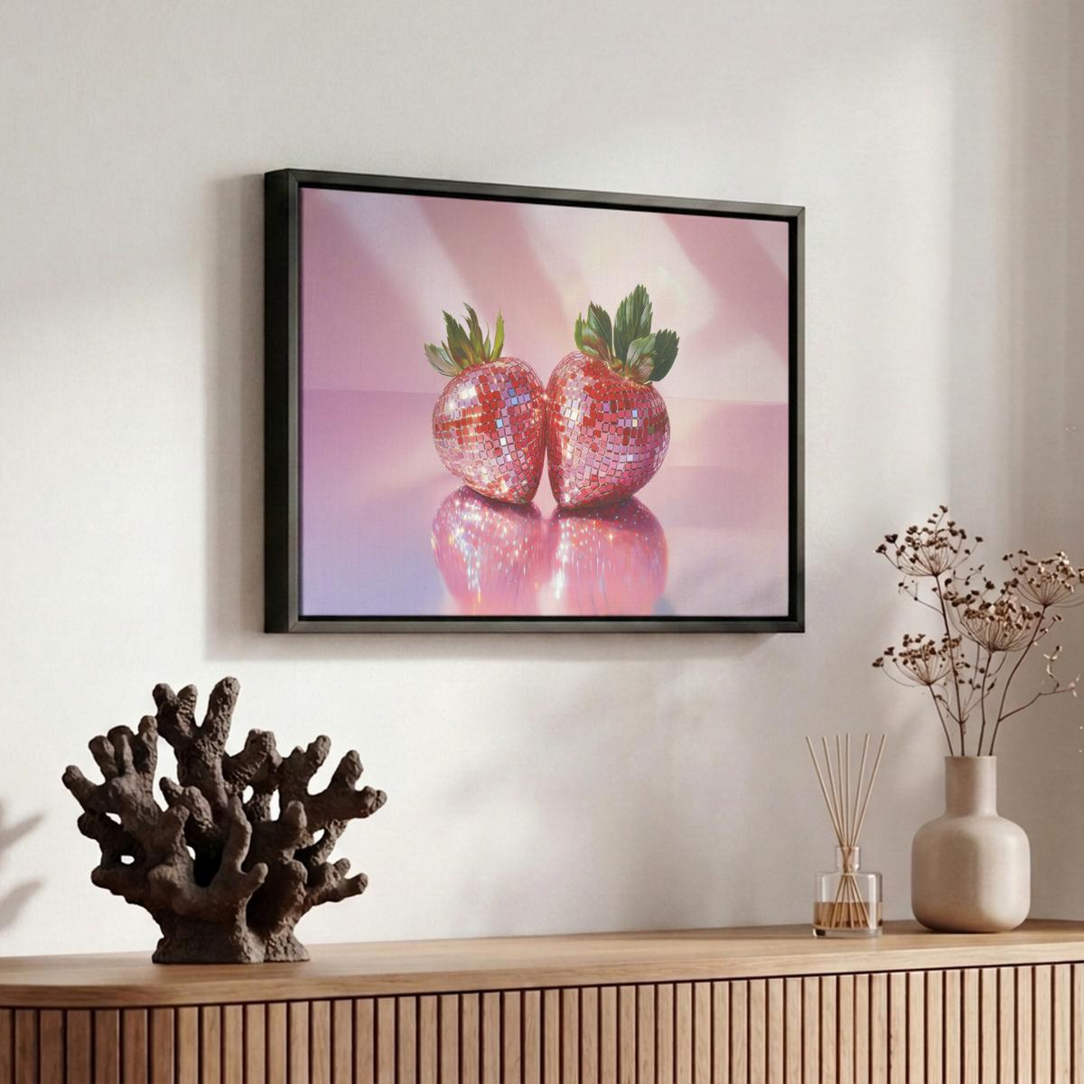 LEINWAND Bilder mit Rahmen - Disco - Obst - Glitzer - Erdbeere - 30x20 - Pink, Textil (30/20cm) - MuchoWow