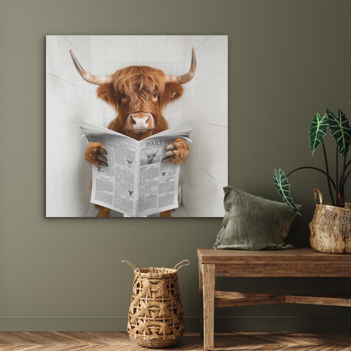 AKUSTIKBILD Schottischer Highlander - Tier - Zeitung - Toilette Akustikpaneele 90x90 cm - Kastanienfarben, Kunststoff (90/90/0.9cm) - MuchoWow