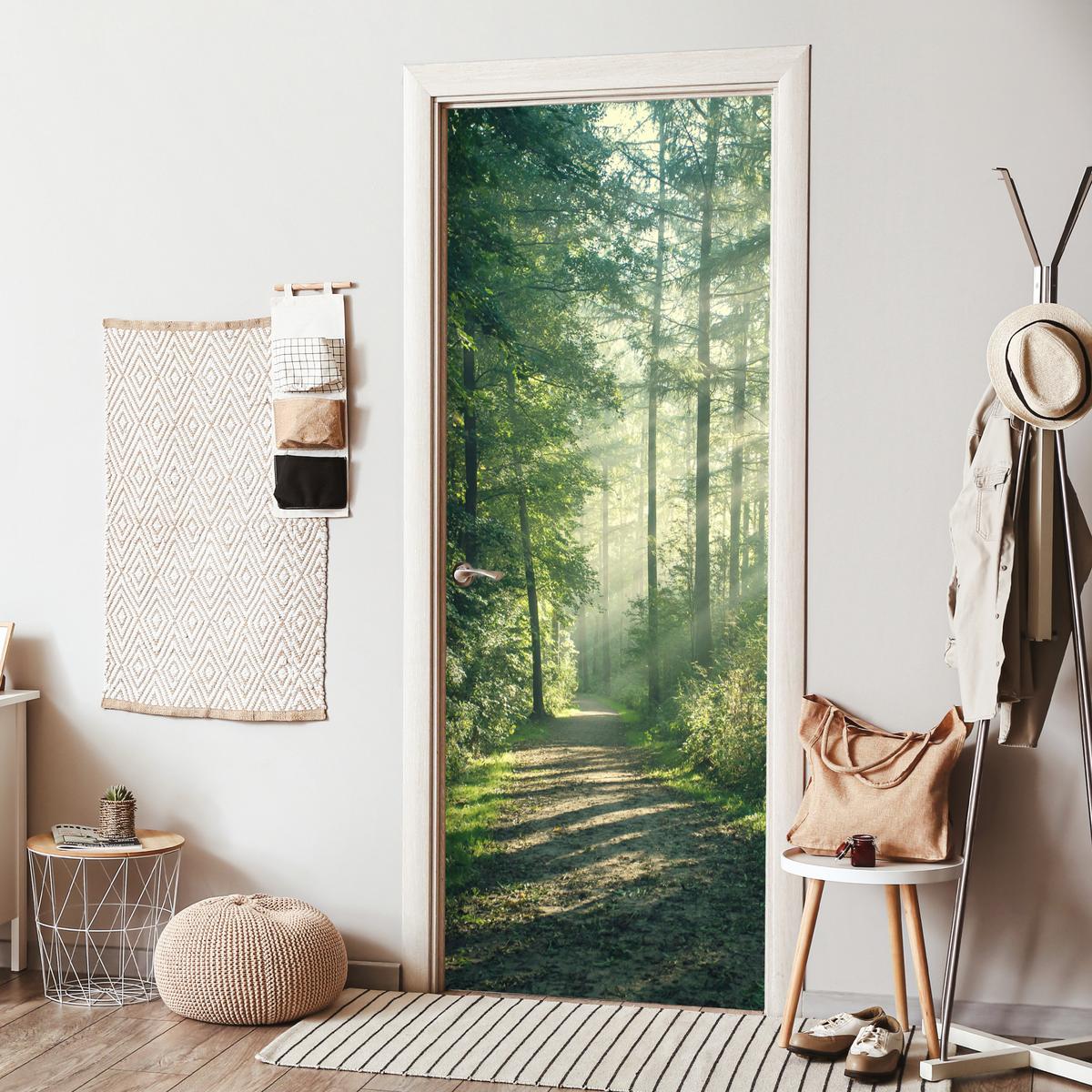 TÜRAUFKLEBER Wald - Weg - Sonne - Bäume - Grün - Natur 90x235 cm - Türtapete - Waldgrün, Kunststoff (90/0.1cm) - MuchoWow