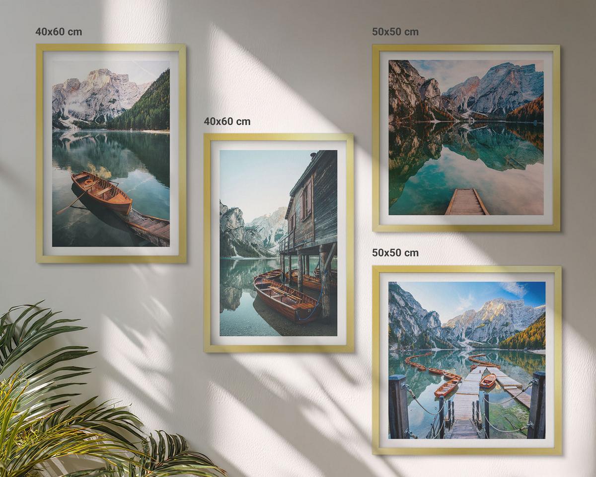 BILDER SET 4er Set - 50x50 cm & 40x60 cm Goldrahmen - See, Berge, Boote, Ferienhaus - Goldfarben, Kunststoff (50/50cm) - TULUP
