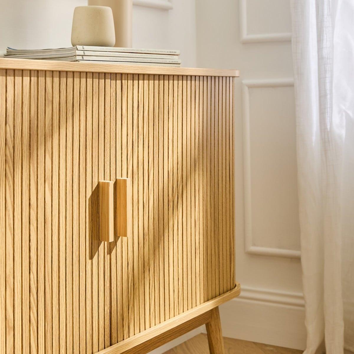 VINTAGE Sideboard Holzdekor 2 Schiebetüren - L110cm - Eiche Bianco, Holzwerkstoff (39/75/47cm) - Calicosy