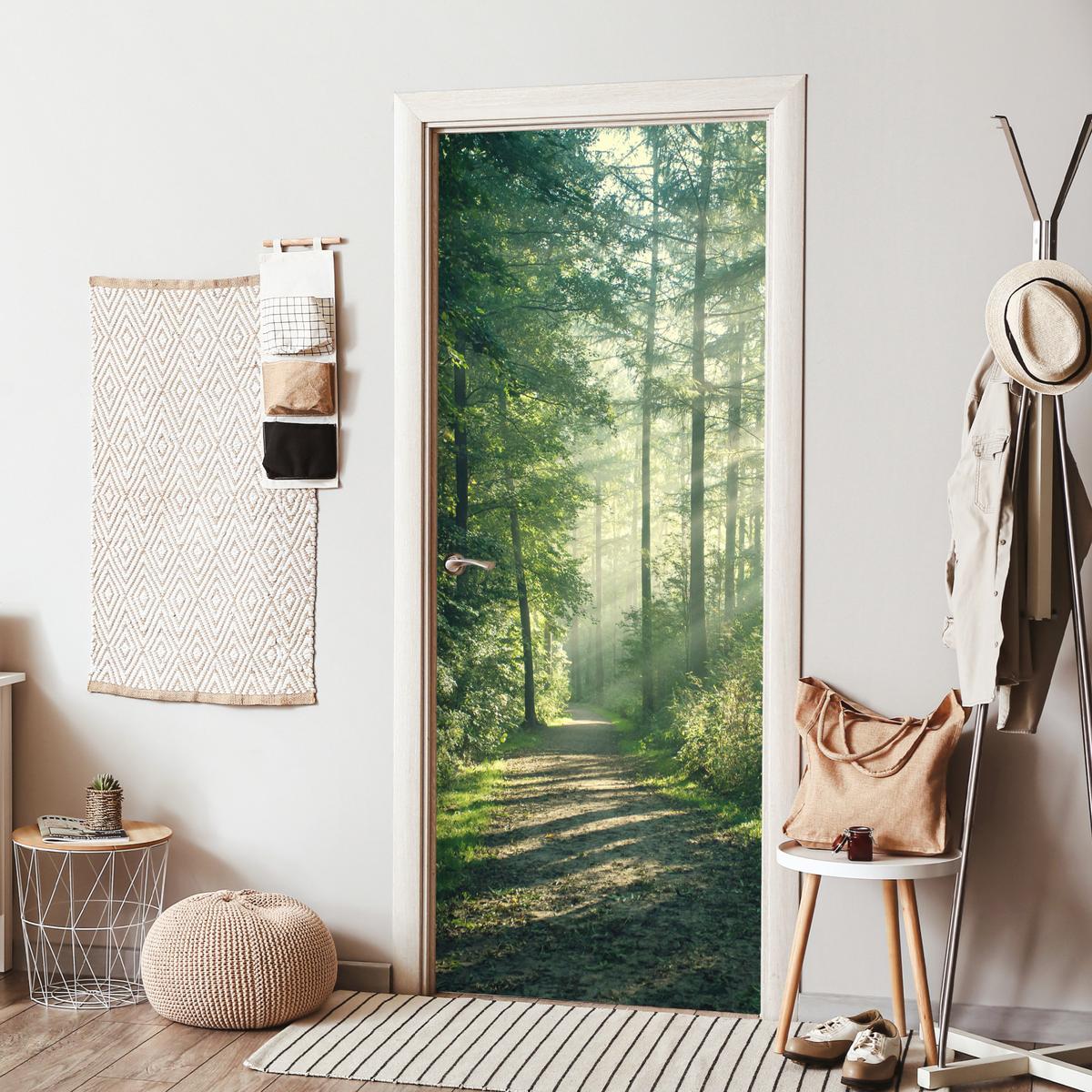 TÜRAUFKLEBER Wald - Weg - Sonne - Bäume - Grün - Natur 80x215 cm - Türtapete - Waldgrün, Kunststoff (80/0.1cm) - MuchoWow