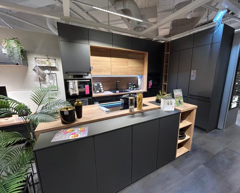 EINBAUKÜCHE ARTIS/STRUCTURA