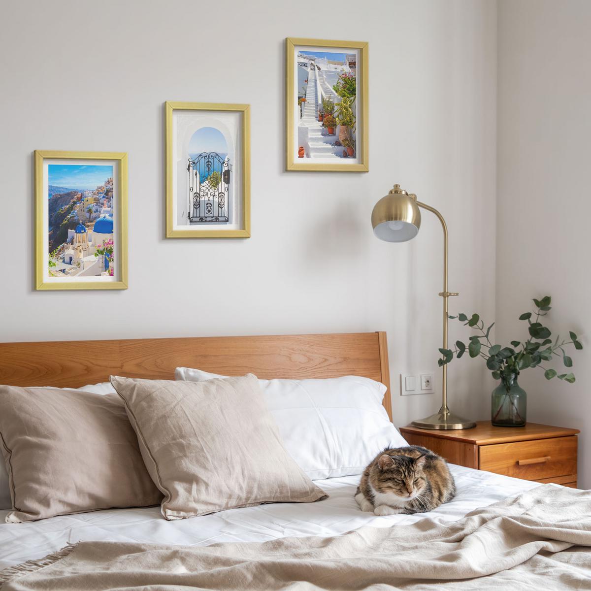 BILDER SET 3er Set - 20x30 cm Goldrahmen - Santorini-Architektur Oia - Goldfarben, Kunststoff (20/30cm) - TULUP