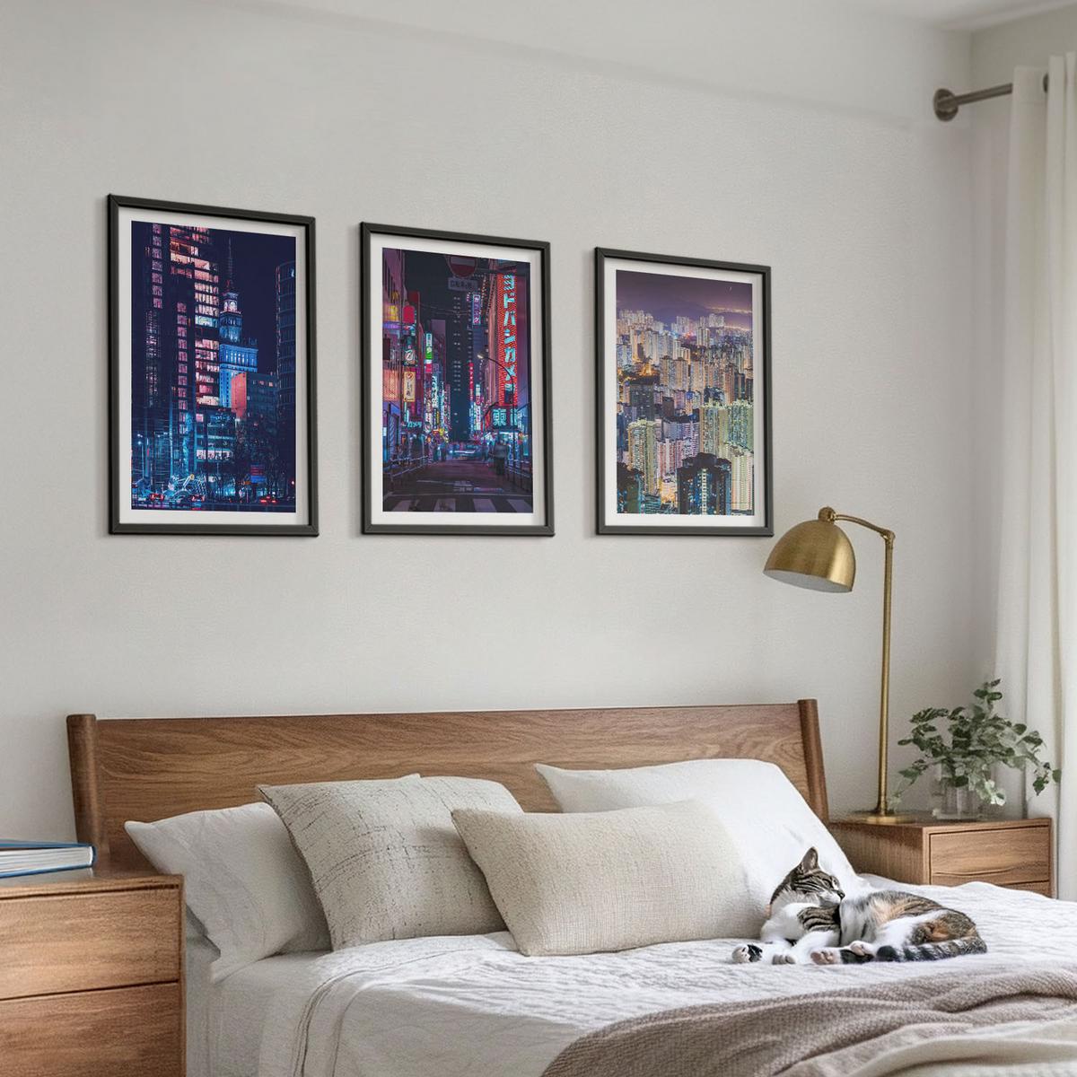 BILDER SET 3er Set - 40x60 cm Schwarzer Rahmen - Neonlichter der nächtlichen Stadt - Schwarz, Kunststoff (40/60cm) - TULUP