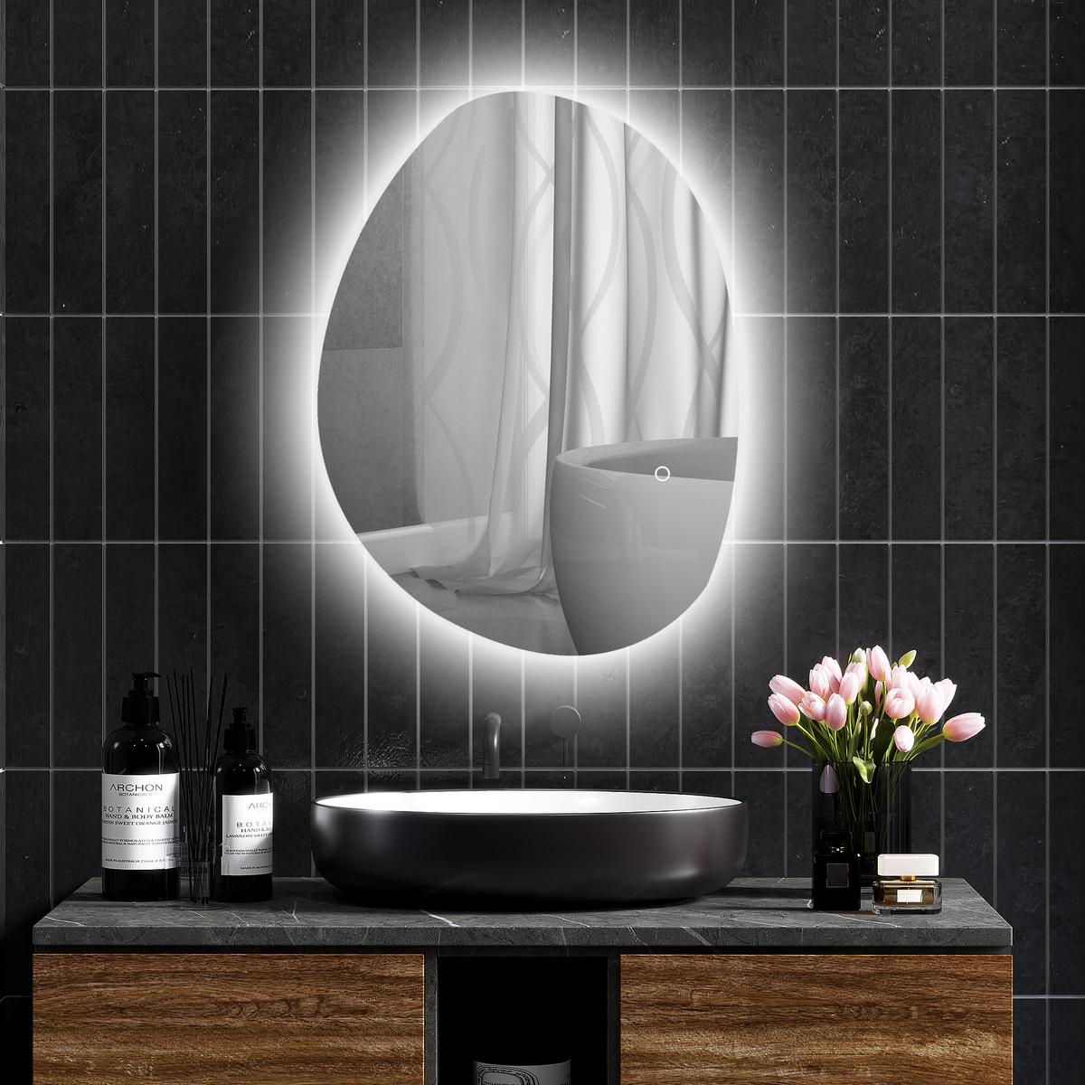 70 x 50 cm Asymmetrischer Badspiegel mit LED-Licht, Anti-Beschlag-Funktion - Silberfarben, Glas (50/5/70cm) - HOMCOM