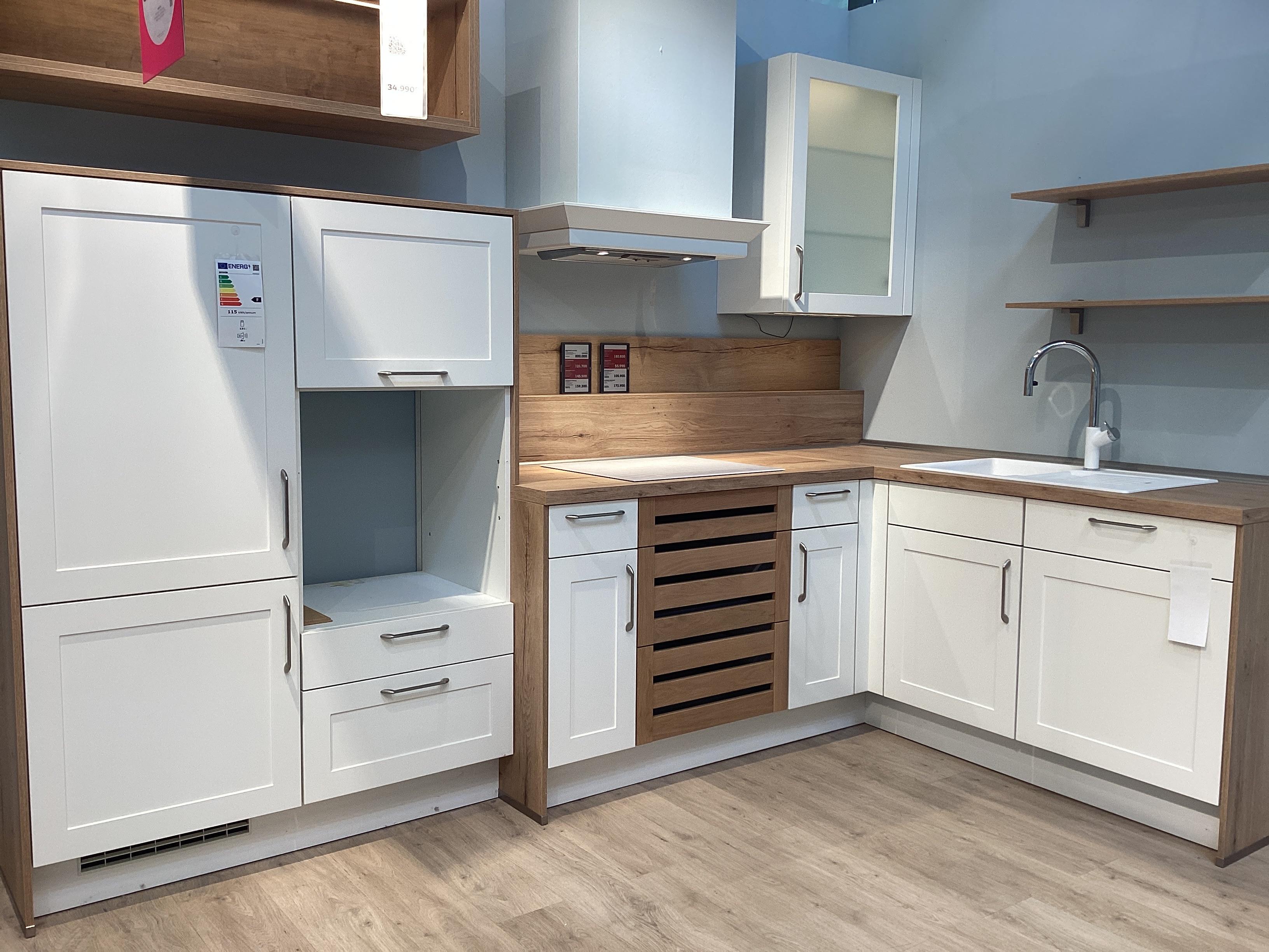 CSEPEL OUTLET BEÉPÍTHETŐ KONYHA NORDIC